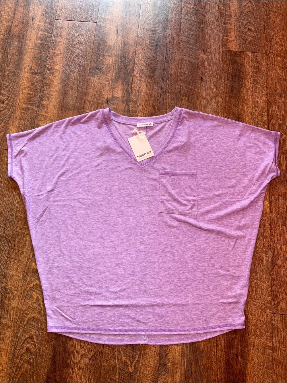 Twenty ten lilac V-neck pocket short sleeve tee
